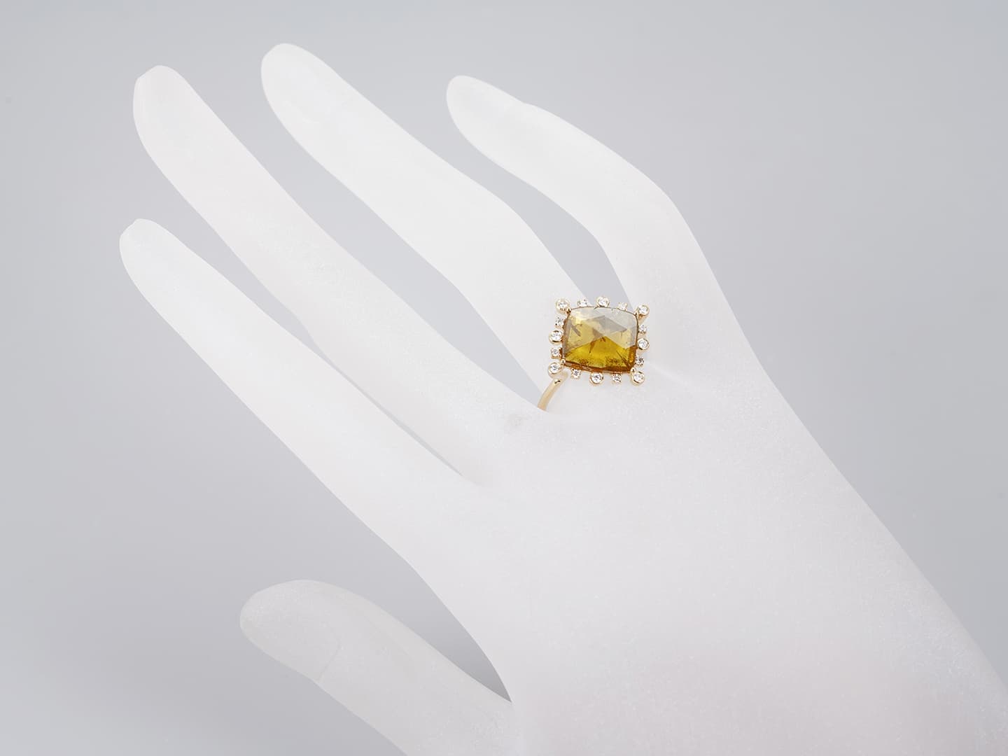Yellow Diamond Diamond Ring 2 43 イエローダイヤモンド ダイヤモンド クリア Hariqua パワーストーンジュエリー