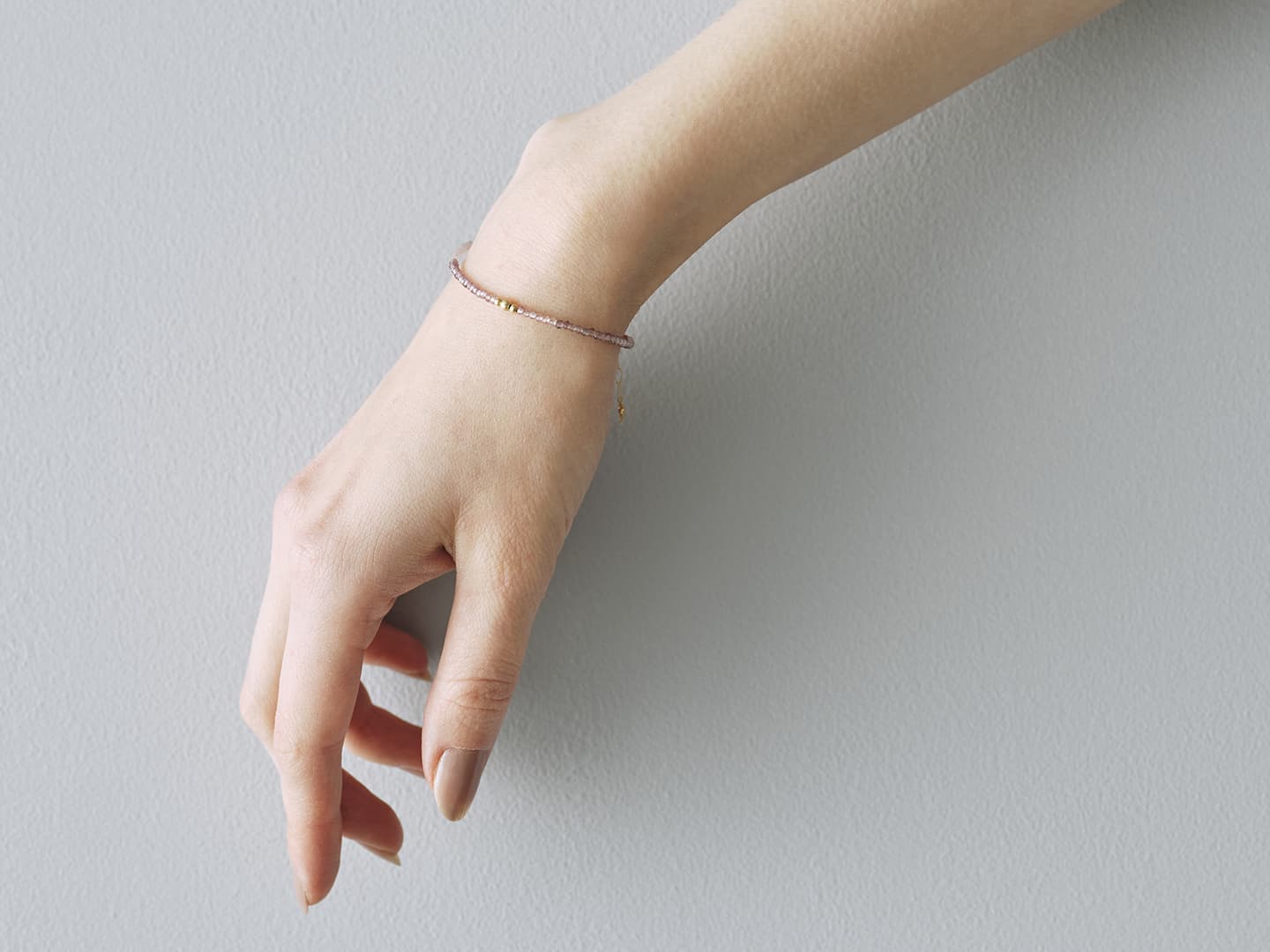 Multi color spinel string bracelet /マルチカラースピネル | Hariqua