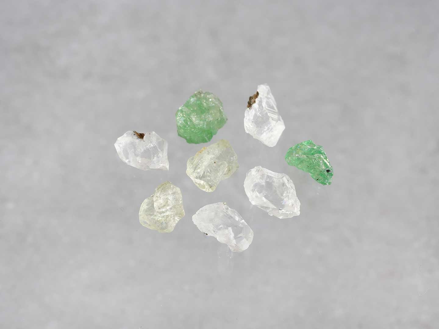 Fairy stone × Green garnet grid crystals /フェアリーストーン