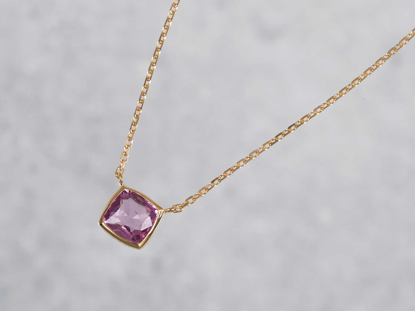 Pink spinel necklace 0.53 /ピンクスピネル | Hariqua-パワーストーン ...