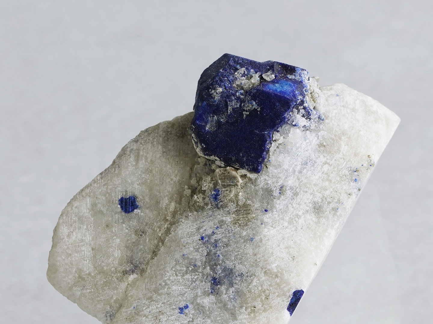天然石】ラピスラズリ Lapis Lazuli 原石 2p約376g 青多め種類風水 - 置物