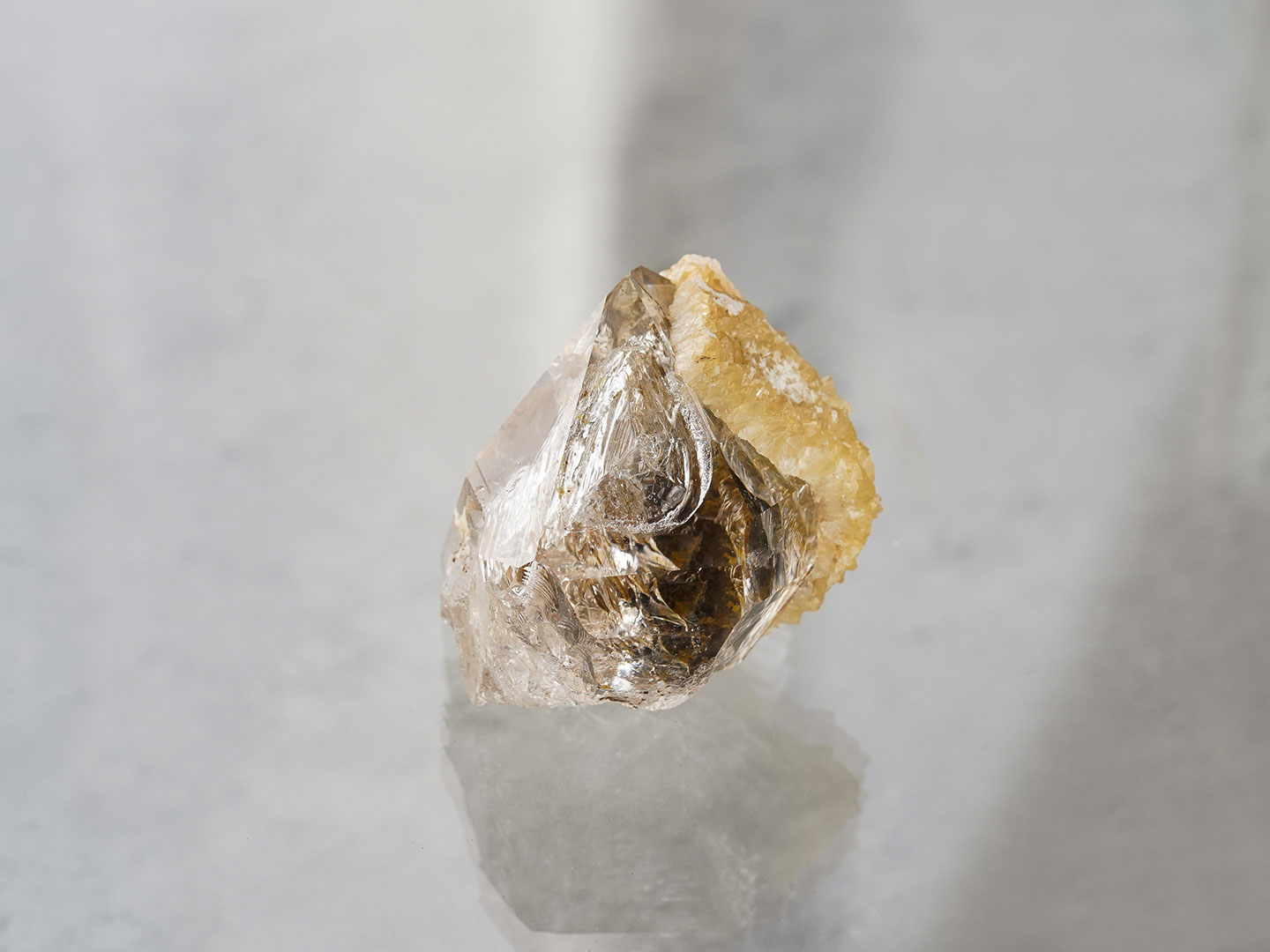 Herkimer diamond × Yellow calcite 64.5g /ハーキマーダイヤモンド、イエローカルサイト