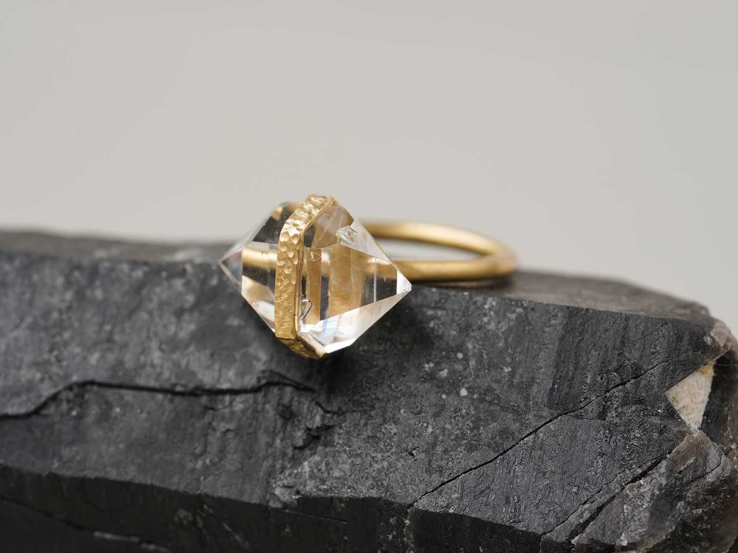 Herkimer diamond ear cuff ring 1.97 / ハーキマーダイヤモンド（-3号 ...